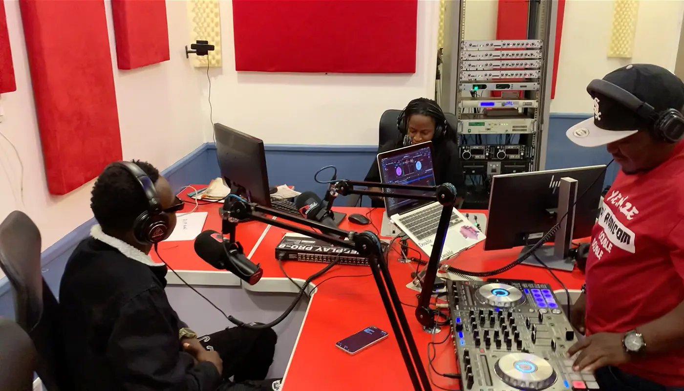 97.7 Record FM Interview on Dance Quarter Game | Home Of Dancers!
